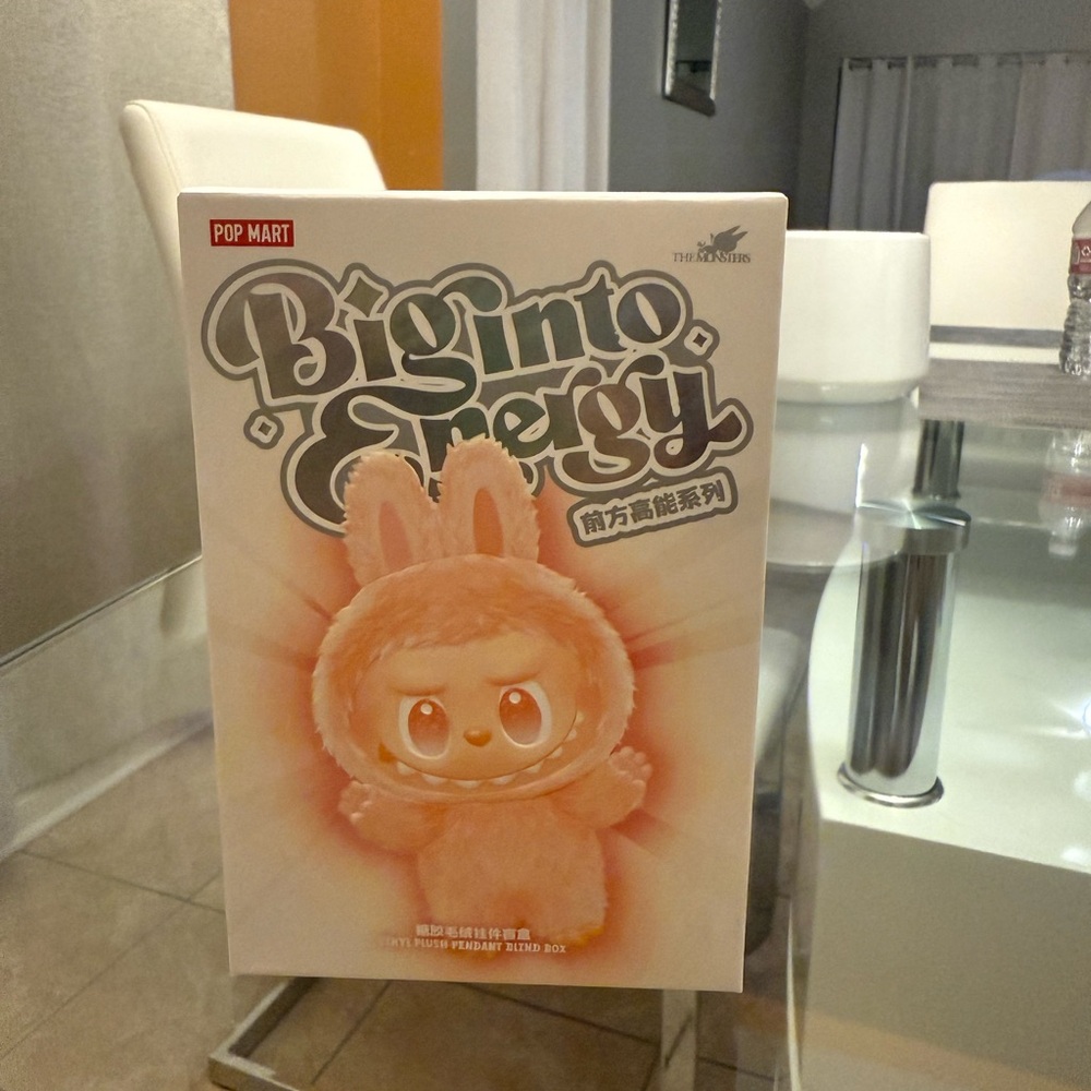 Pop Mart Big Into Energy Figure